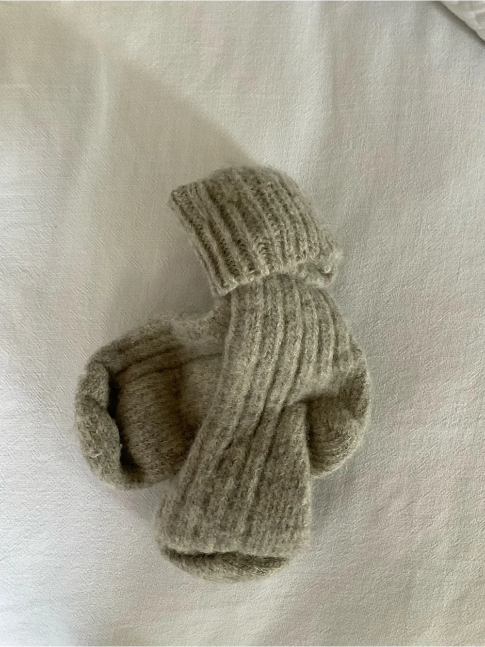 Cozy Ribbed Wool Socks - Taupe